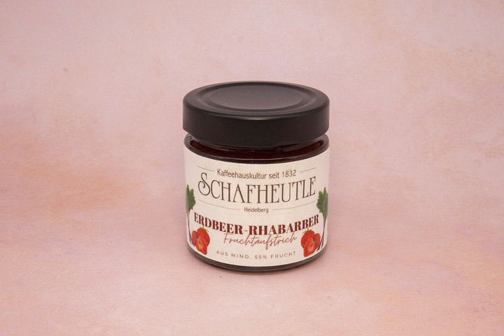 Strawberry-Rhubarb Fruit Spread