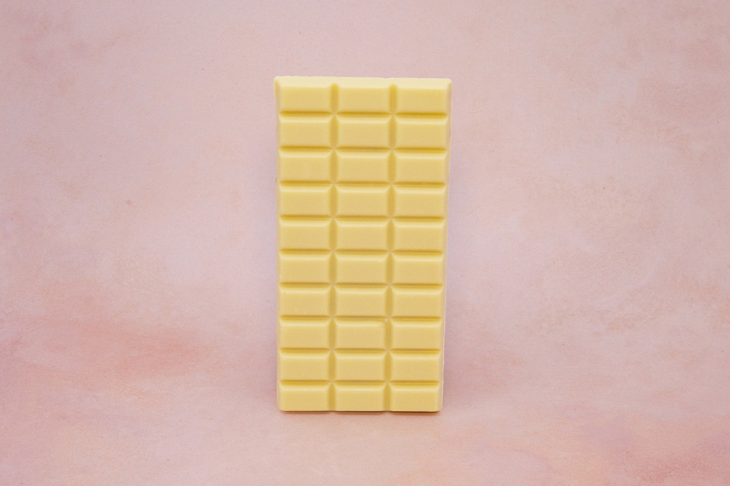 White chocolate with brittle