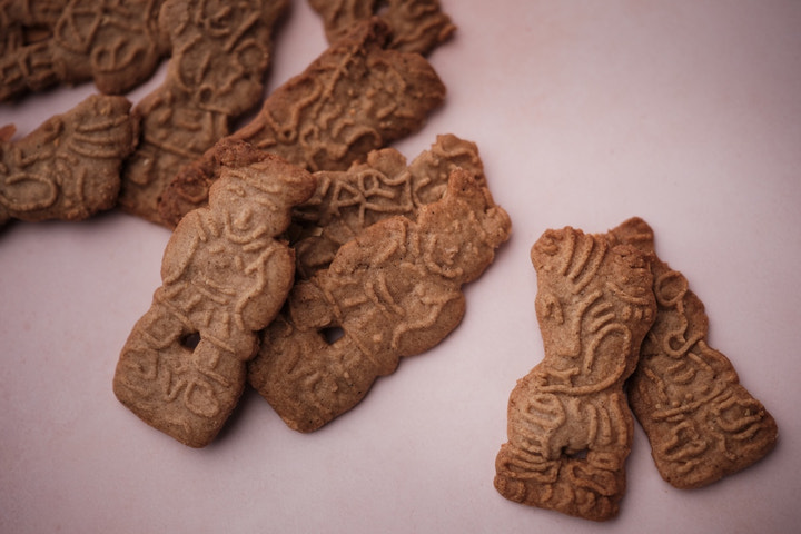 Spiced Christmas Biscuits / Spiced Shortcrust Biscuits